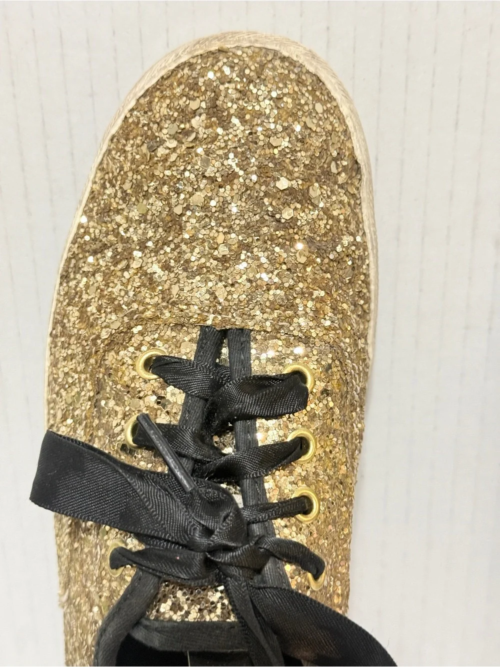 Keds x Kate Spade New York Champion Gold Glitter Sneakers Satin ties Sz 6 1/2